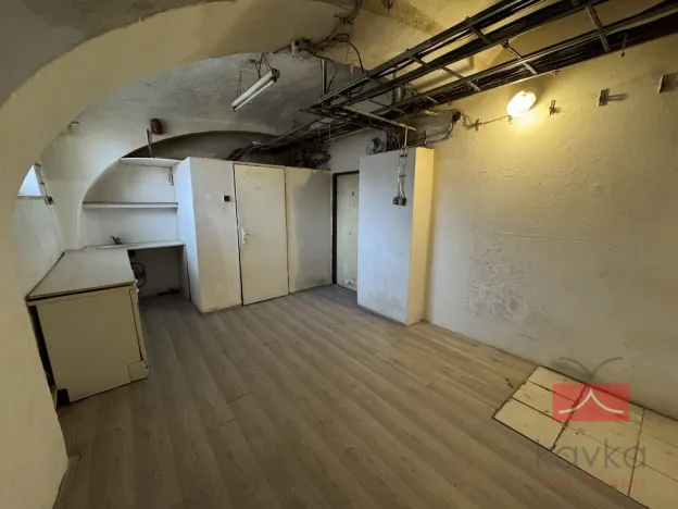 Pronájem komerční nemovitosti, Pelhřimov, Svatovítské náměstí, 144 m2