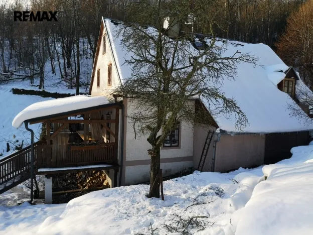 Prodej chalupy, Stráž nad Ohří - Srní, 300 m2