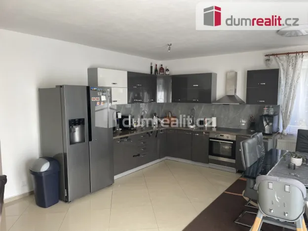 Prodej rodinného domu, Hradešín, 140 m2