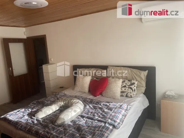 Prodej rodinného domu, Hradešín, 140 m2