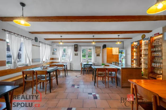 Prodej ubytování, Kunratice, 418 m2