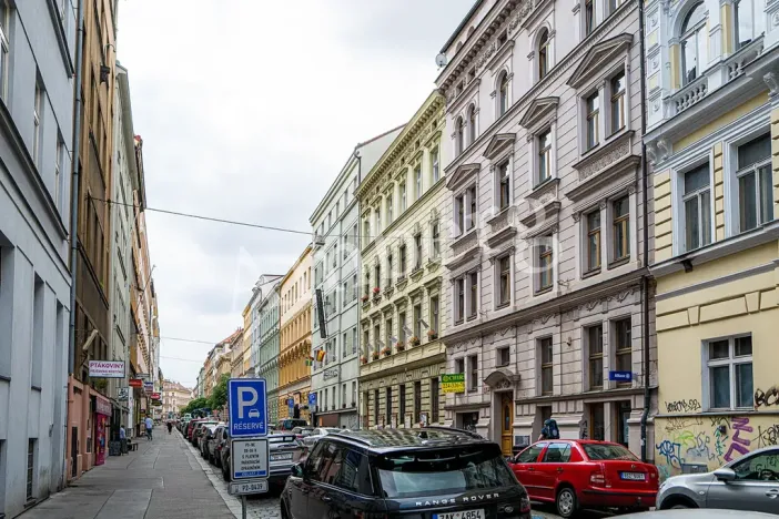 Prodej bytu 2+1, Praha - Vinohrady, Lublaňská, 64 m2