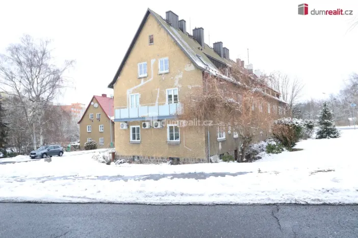 Pronájem komerční nemovitosti, Karlovy Vary - Rybáře, Severní, 84 m2