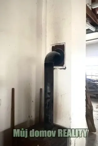 Pronájem výrobních prostor, Babice, Osadní, 200 m2