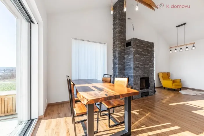 Prodej rodinného domu, Lhota, 207 m2