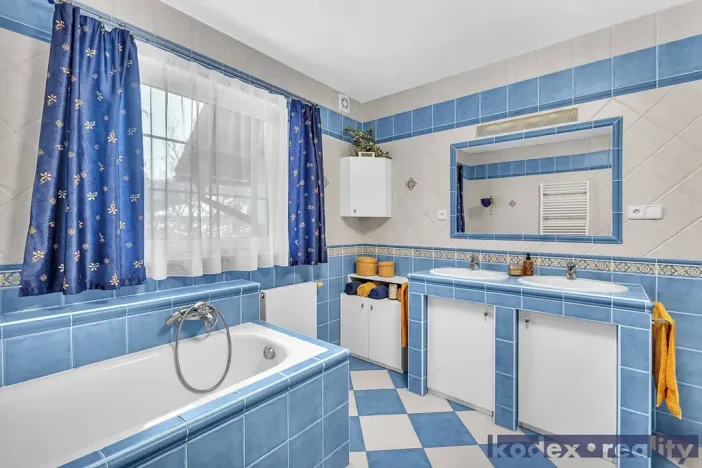 Prodej rodinného domu, Vysoká nad Labem, 263 m2