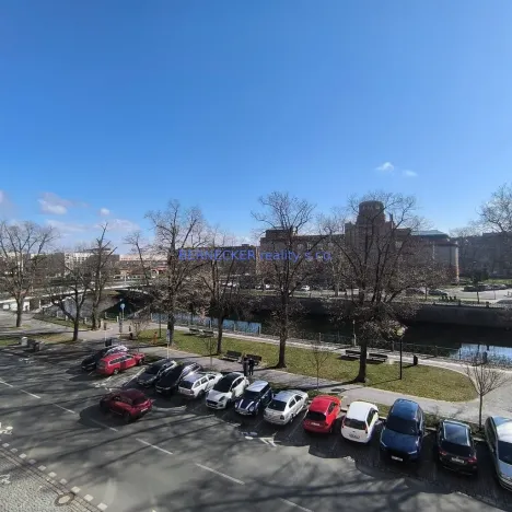 Pronájem bytu 2+1, Hradec Králové, Tylovo nábřeží, 68 m2