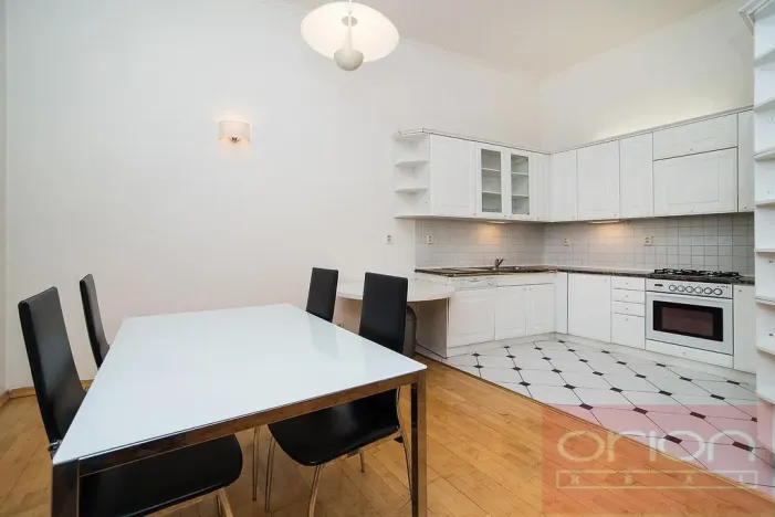 Pronájem bytu 2+kk, Praha - Vinohrady, Italská, 87 m2