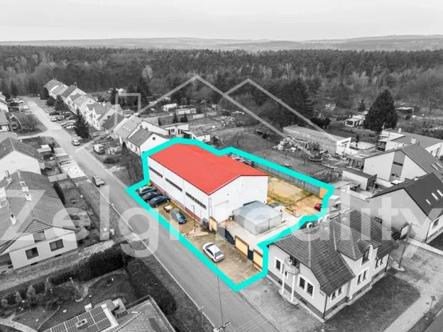 Pronájem skladu, Dubňany, 355 m2