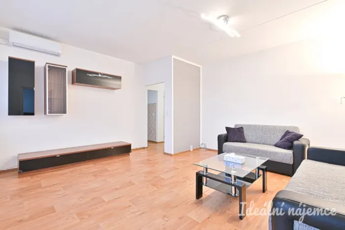 Pronájem bytu 3+1, Brno - Nový Lískovec, Oblá, 73 m2