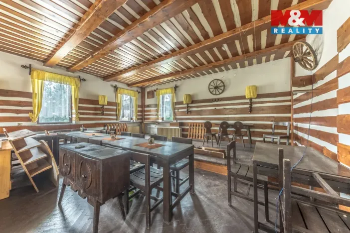 Prodej restaurace, Plavy, 500 m2