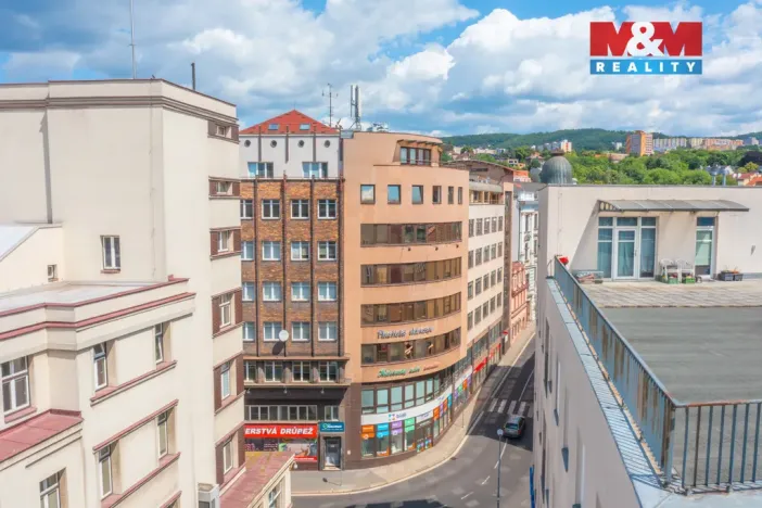 Pronájem obchodního prostoru, Ústí nad Labem - Ústí nad Labem-centrum, Velká Hradební, 280 m2