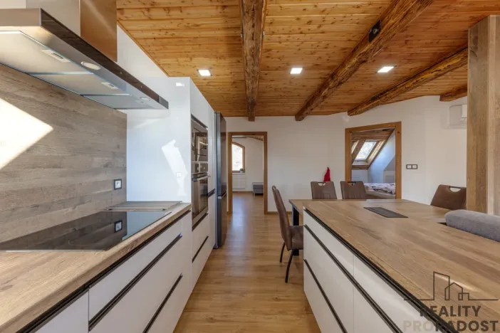 Prodej obchodního prostoru, Jeseník, nám. Svobody, 356 m2