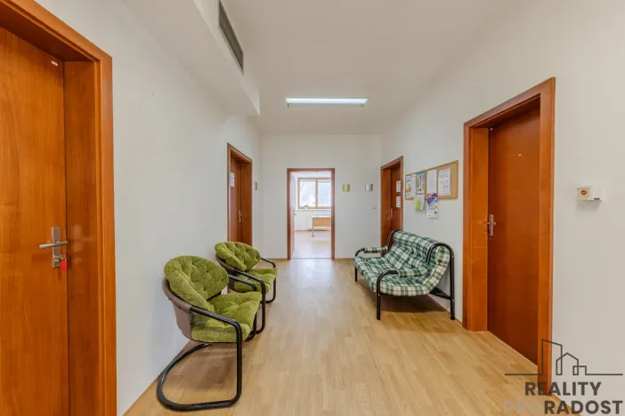 Prodej obchodního prostoru, Jeseník, nám. Svobody, 356 m2