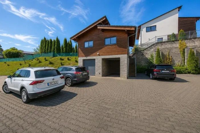 Prodej obchodního prostoru, Jeseník, nám. Svobody, 356 m2