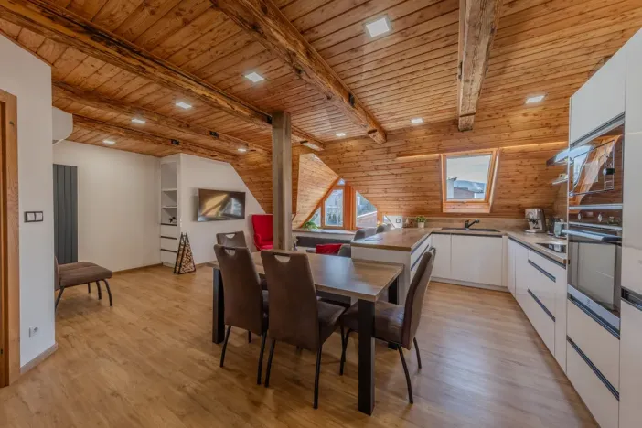 Prodej obchodního prostoru, Jeseník, nám. Svobody, 356 m2
