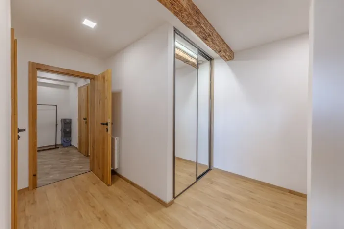 Prodej obchodního prostoru, Jeseník, nám. Svobody, 356 m2