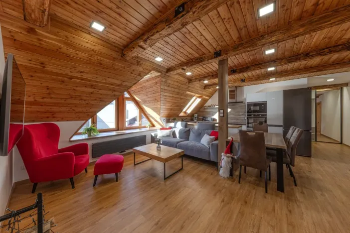 Prodej obchodního prostoru, Jeseník, nám. Svobody, 356 m2