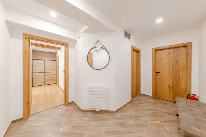 Prodej obchodního prostoru, Jeseník, nám. Svobody, 356 m2
