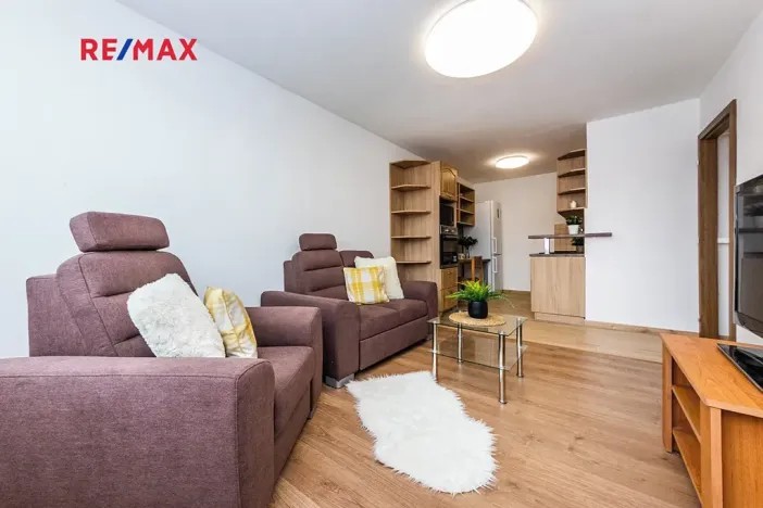 Pronájem bytu 2+kk, Příbram, Nádražní, 42 m2