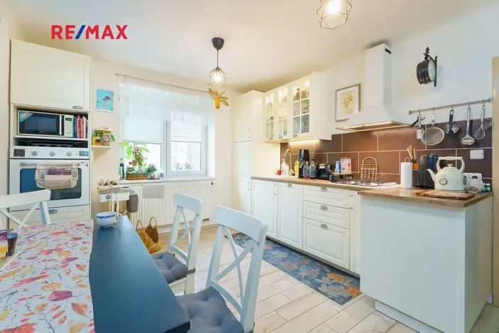 Prodej bytu 2+1, Kladno, Helsinská, 2750 m2