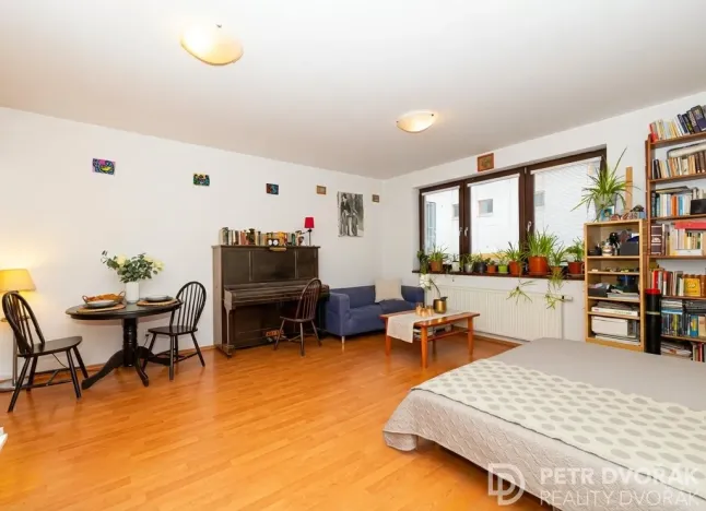 Prodej bytu 2+kk, Praha - Košíře, Musílkova, 59 m2