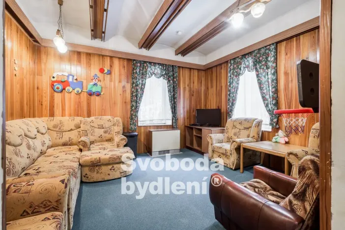 Prodej ubytování, Česká Metuje - Skalka, 386 m2