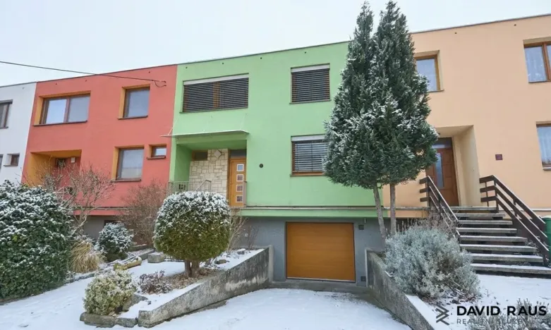 Prodej rodinného domu, Blučina, ul. 9. května, 219 m2