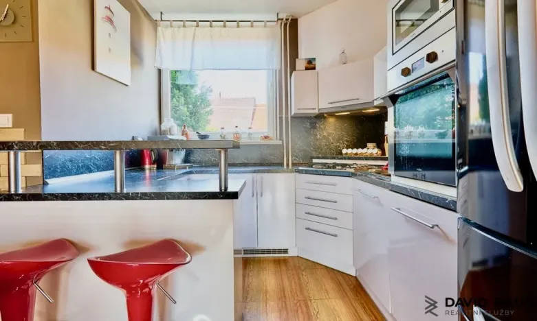 Prodej rodinného domu, Blučina, ul. 9. května, 219 m2