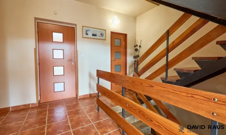 Prodej rodinného domu, Blučina, ul. 9. května, 219 m2