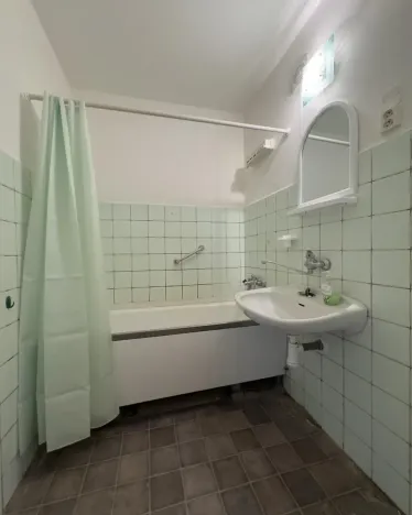 Prodej bytu 3+1, Cvikov - Cvikov II, Sídliště, 68 m2