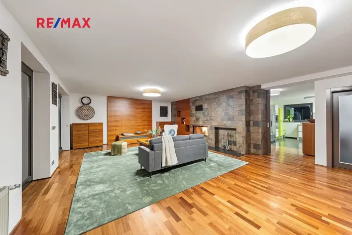 Prodej vily, Praha - Klánovice, Zádražanská, 330 m2