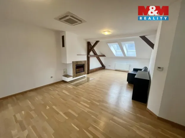 Pronájem bytu 3+1, Český Těšín, Smetanova, 123 m2