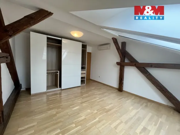 Pronájem bytu 3+1, Český Těšín, Smetanova, 123 m2