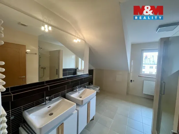 Pronájem bytu 3+1, Český Těšín, Smetanova, 123 m2