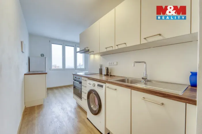 Prodej bytu 3+1, Plzeň - Lobzy, Pod Vrchem, 62 m2