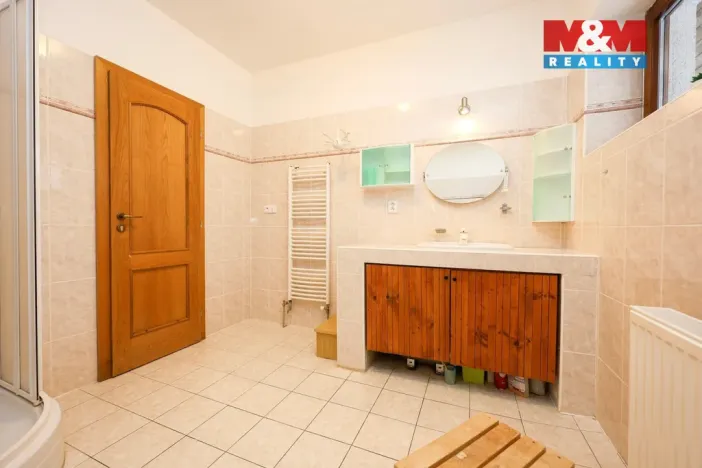 Pronájem rodinného domu, Luká - Střemeníčko, 262 m2