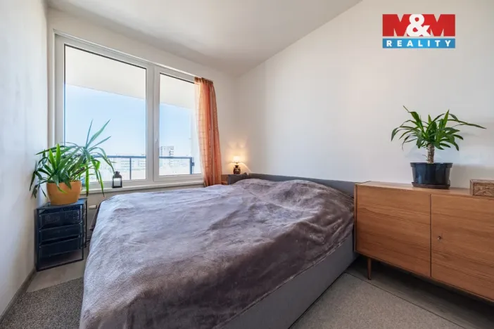 Prodej bytu 2+kk, Praha - Hlubočepy, Ondrákové, 47 m2