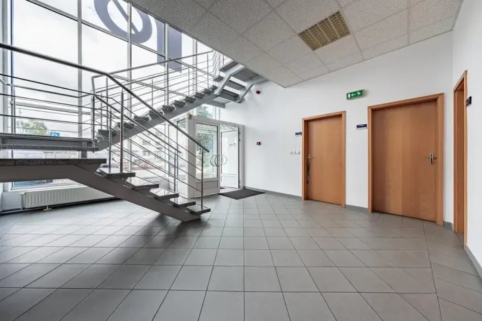 Pronájem kanceláře, Vestec, Vídeňská, 22 m2