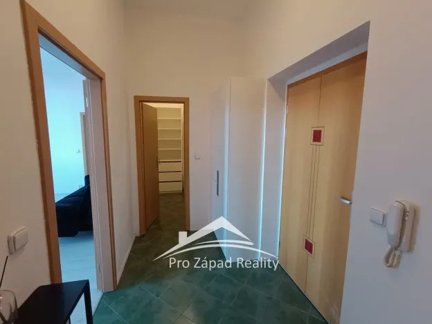 Pronájem bytu 2+1, Plzeň, Poděbradova, 70 m2