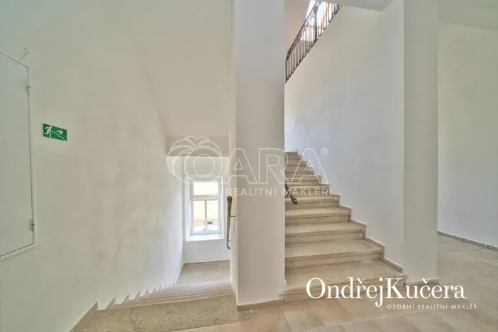 Prodej činžovního domu, Nová Bystřice, Vídeňská, 800 m2