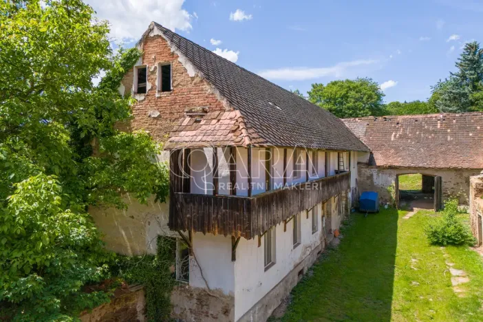 Prodej rodinného domu, Husinec, Jeronýmova, 350 m2