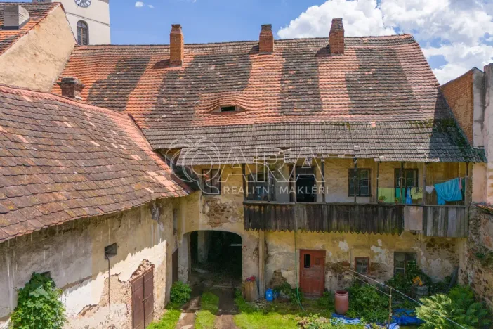 Prodej rodinného domu, Husinec, Jeronýmova, 350 m2