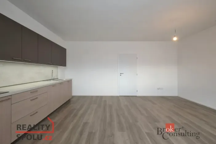 Pronájem bytu 2+kk, Hrádek nad Nisou, Jiřího z Poděbrad, 52 m2