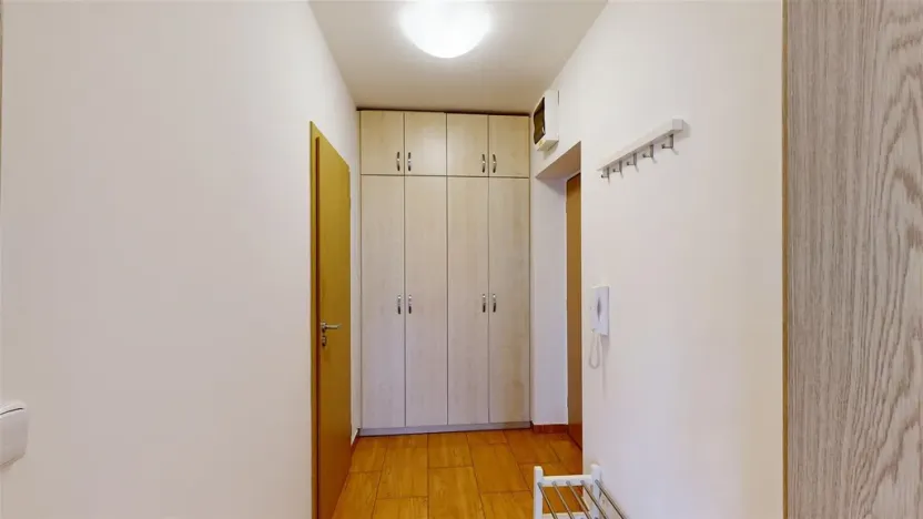 Pronájem bytu 2+kk, Králův Dvůr, Na Horizontu, 58 m2