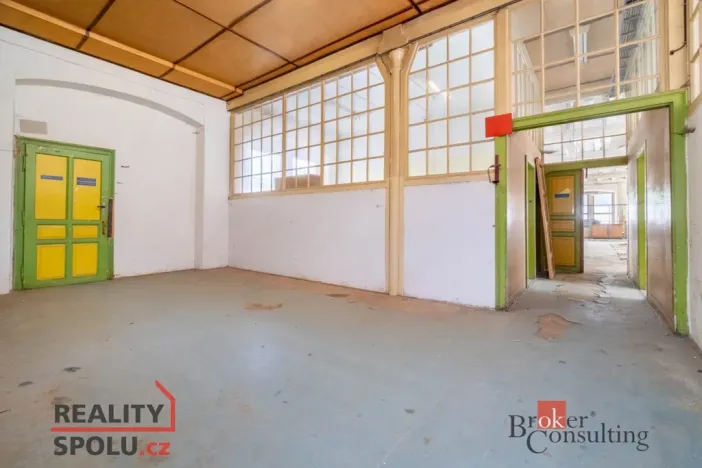 Prodej výrobních prostor, Jablonec nad Jizerou - Buřany, 2696 m2