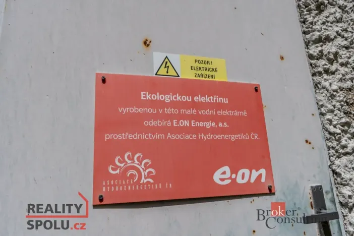 Prodej výrobních prostor, Jablonec nad Jizerou - Buřany, 2696 m2