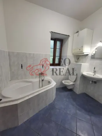 Pronájem bytu 2+1, Nový Bor, Husova, 70 m2