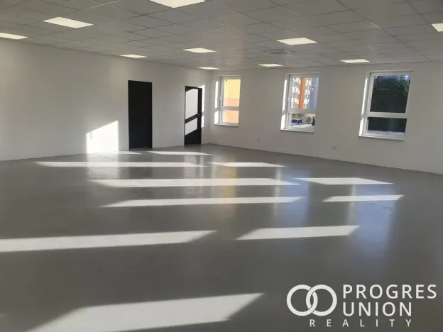 Pronájem obchodního prostoru, Rožnov pod Radhoštěm, Meziříčská, 100 m2