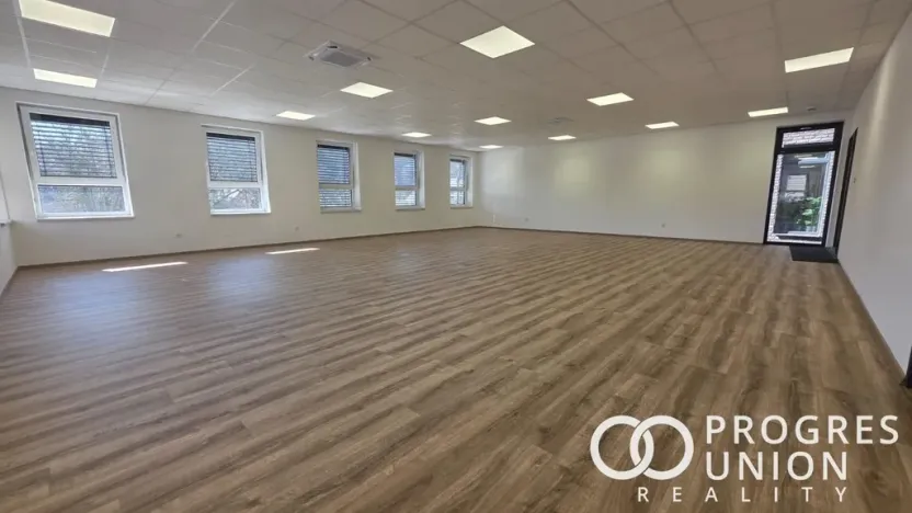 Pronájem obchodního prostoru, Rožnov pod Radhoštěm, Meziříčská, 100 m2